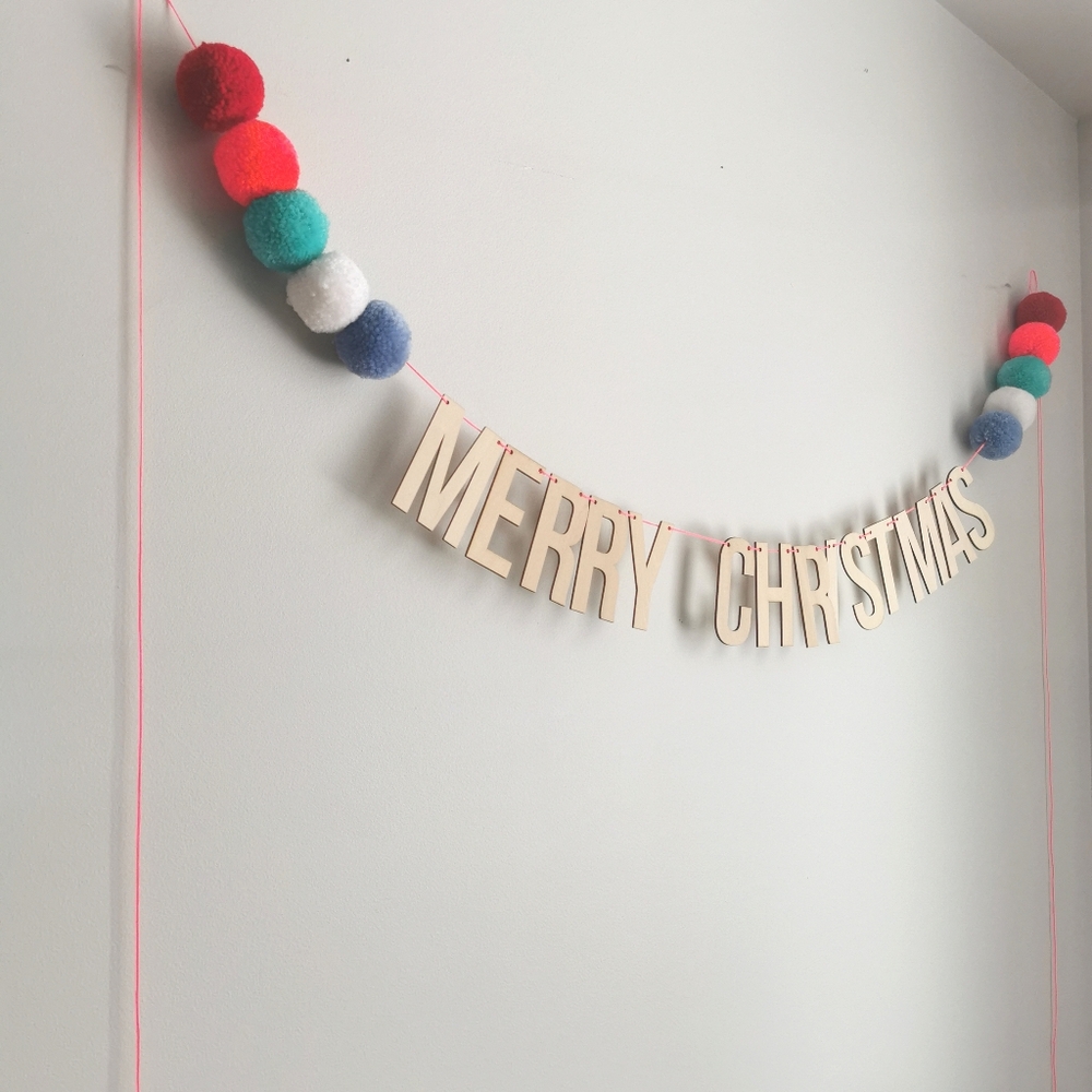 Festive Pom Pom Holiday Garland - Multicolor